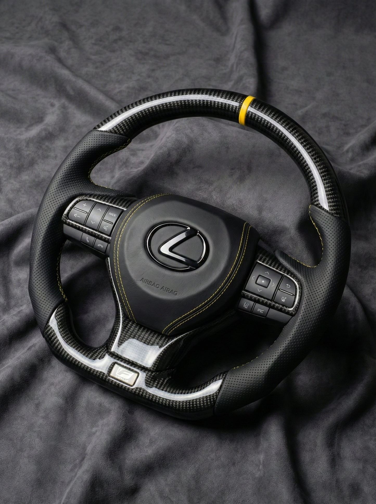 Lenkradveredelung Lexus