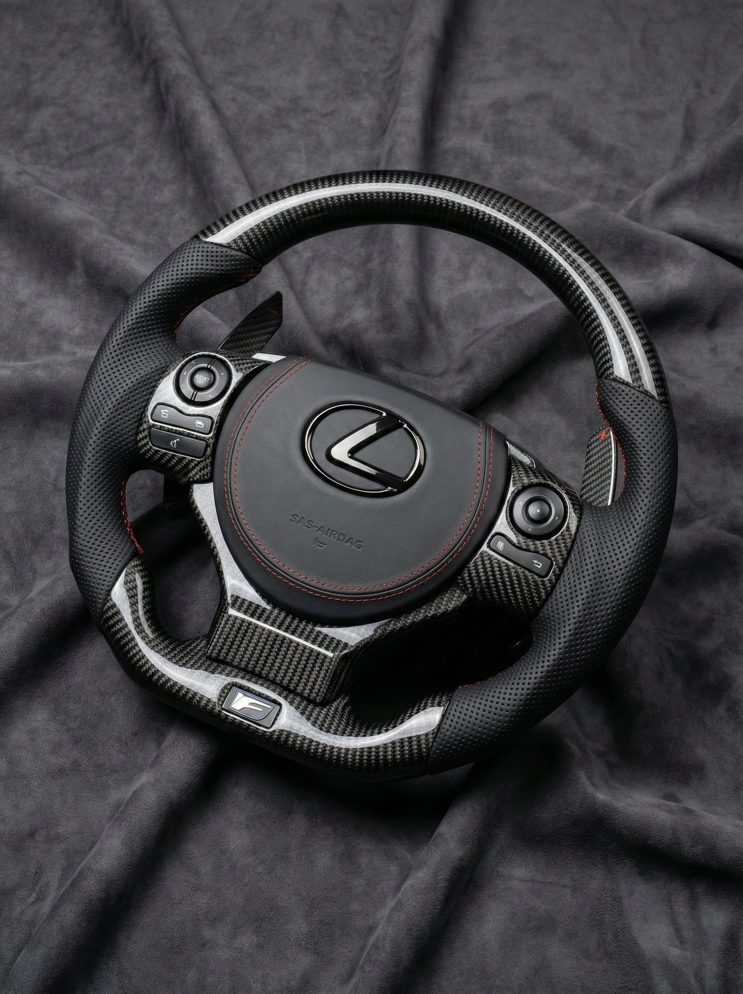 Individuelles Lenkrad Lexus