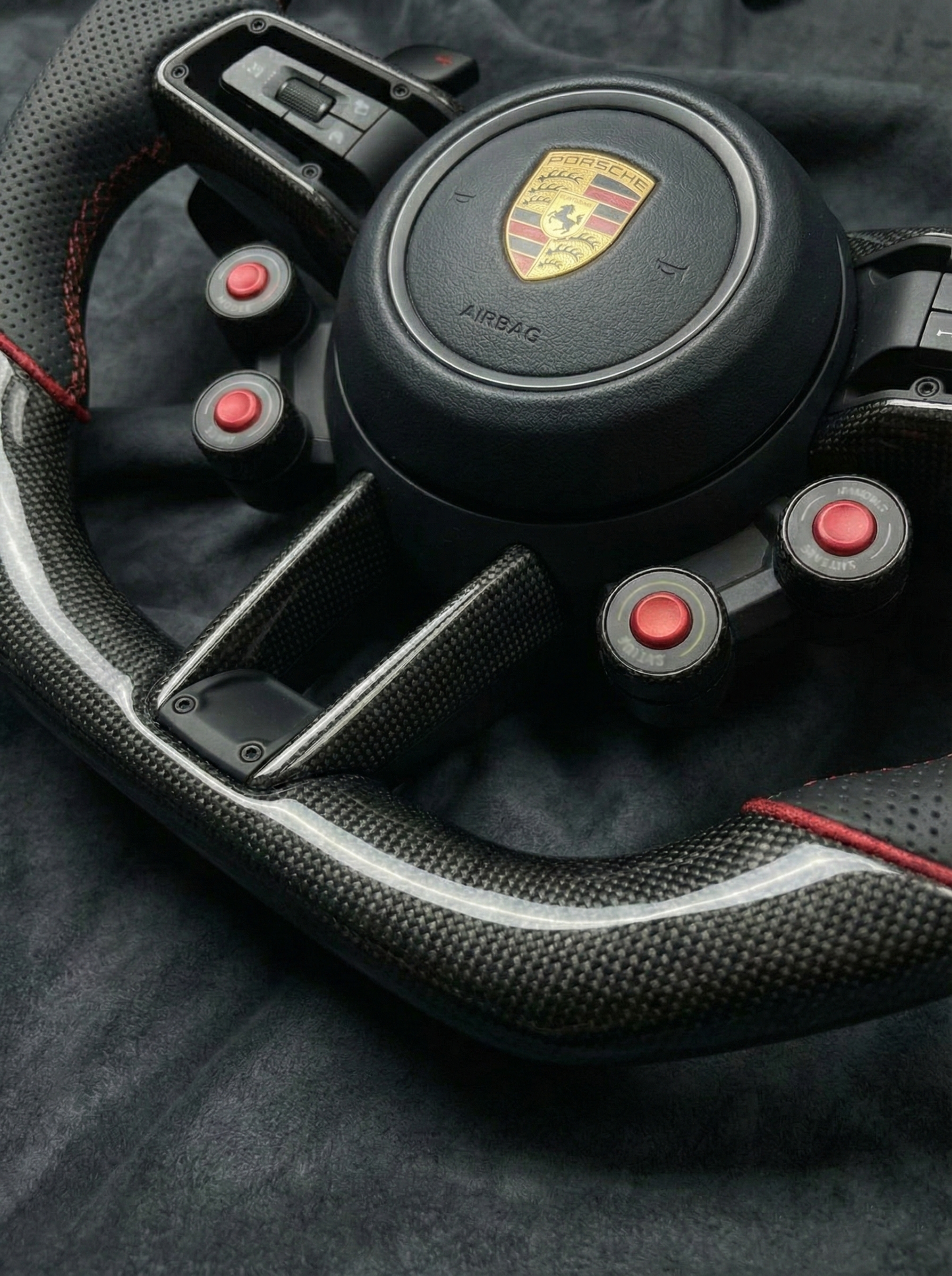 Kundenspezifisches Lenkrad Porsche
