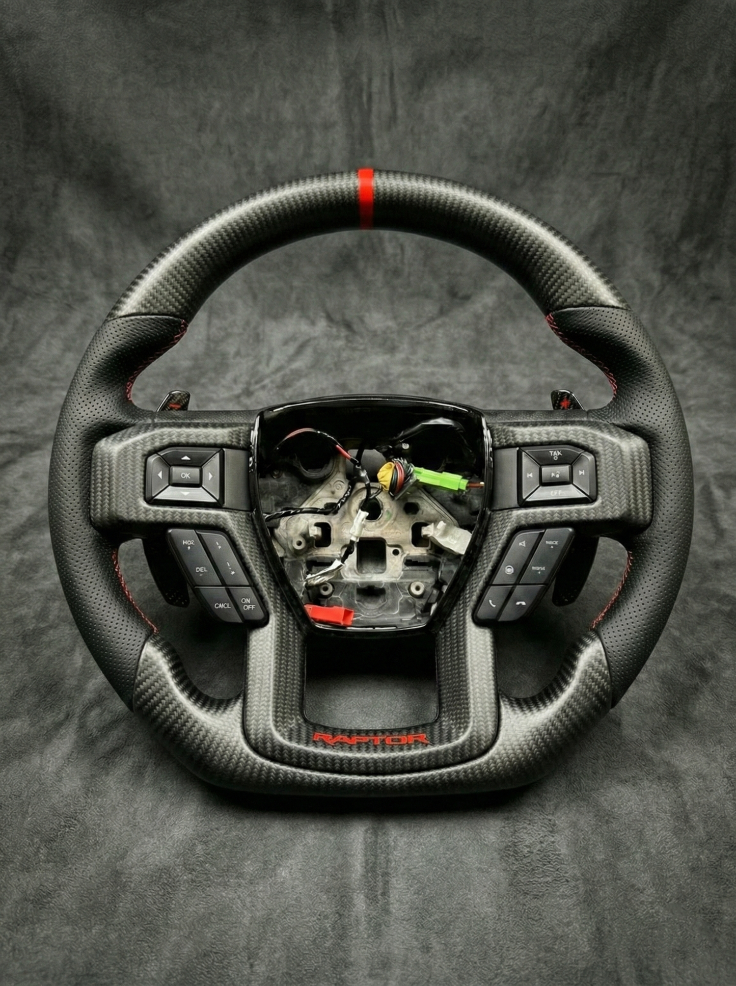 Volant Ford personnalisé